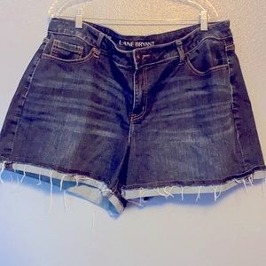 Lane Bryant Dark Denim Jean Shorts. Size 20